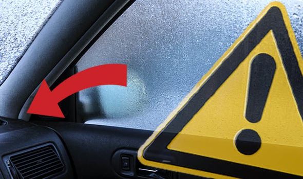 Car windscreen condensation 1071986